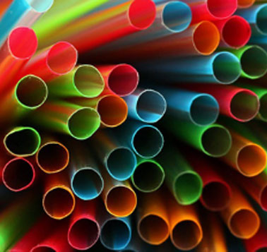 Ruiskuvalukoneet tunnetaan myös ruiskuvalukoneina tai ruiskuvalukoneina